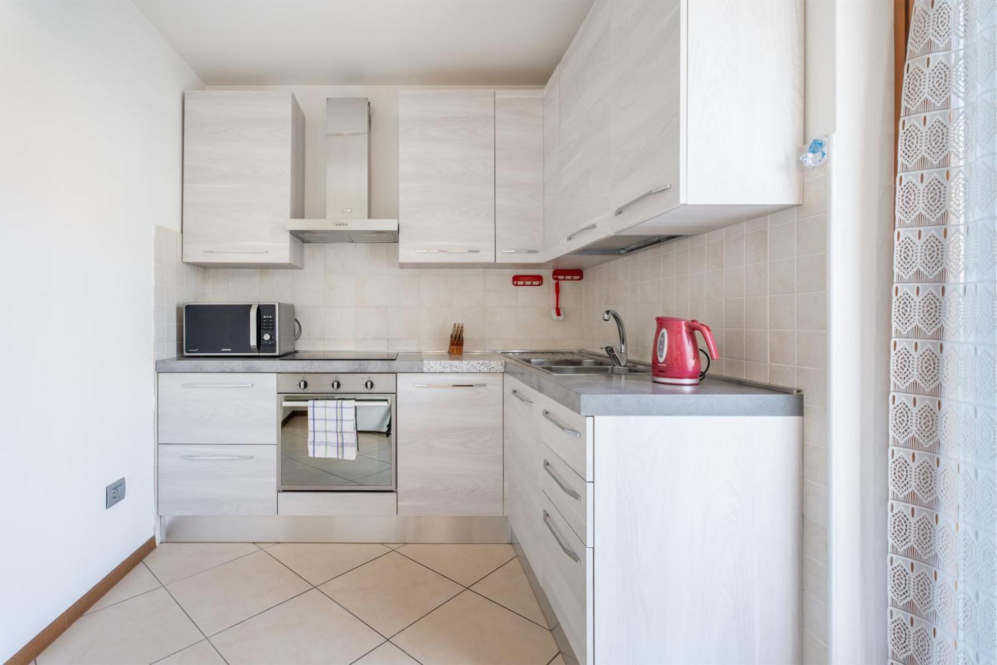 Appartamento Fontana W/ Private Garden Riva del Garda
